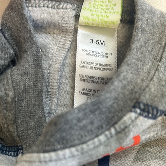 Disney - Gray Long Sleeve Tee with Tigger design - Picture 3 of 6